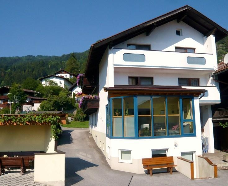 Pension Schoepf Arzl im Pitztal Eksteriør bilde